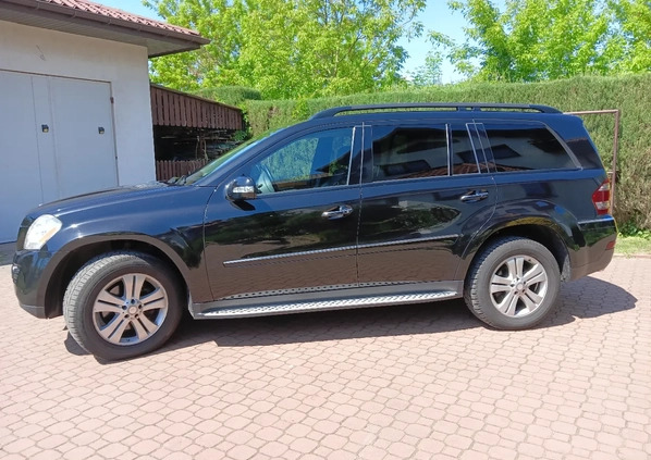 Mercedes-Benz GL cena 75000 przebieg: 215000, rok produkcji 2008 z Puławy małe 172